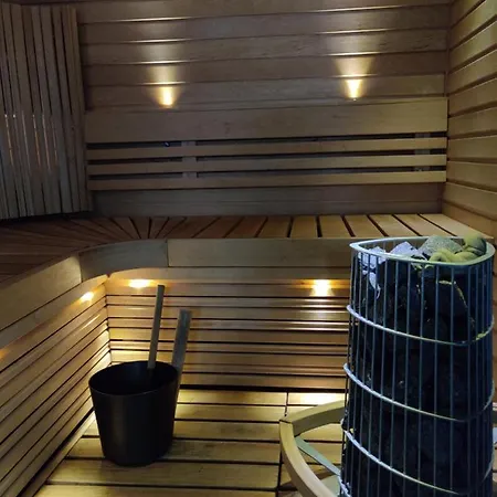 民宿 Omenapolun Onni *